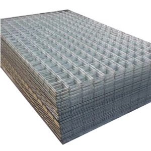 Heavy duty steel reinforcing mesh panels for concrete construction