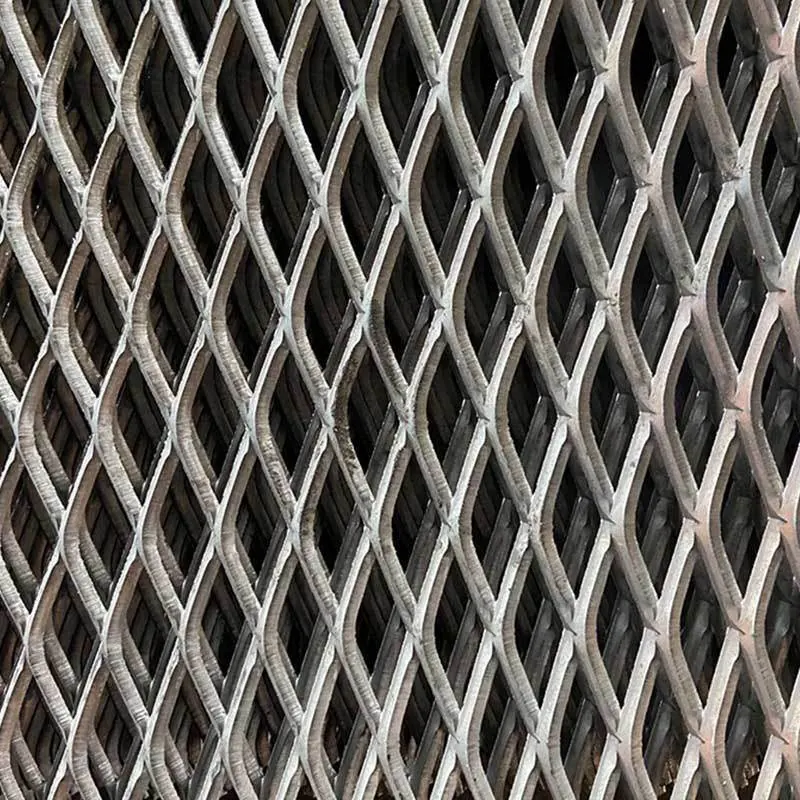 Expanded metal diamond opening for SWD and LWD review