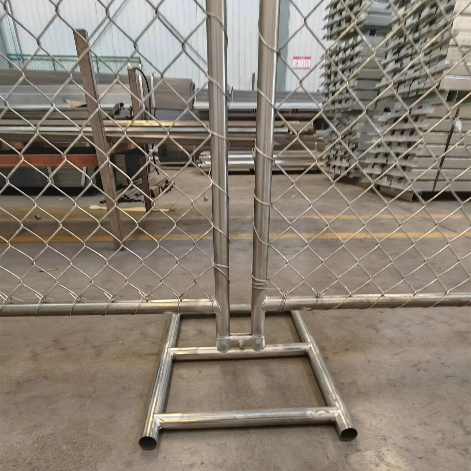 Temporary fence panel foot and frame detail