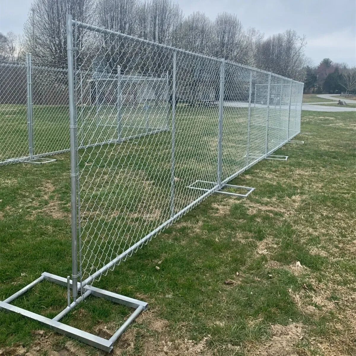 Temporary fence panels for construction site security
