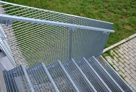 Expanded metal mesh architectural and industrial application